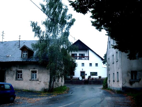 Tr�gweis2002.JPG (96263 Byte)